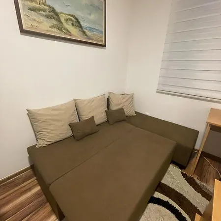 Apartman Iris 2 * Dedinje